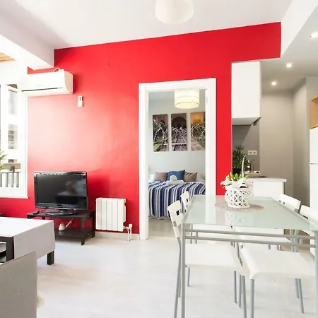 Apto Puerta Real Centro 2 דירה *